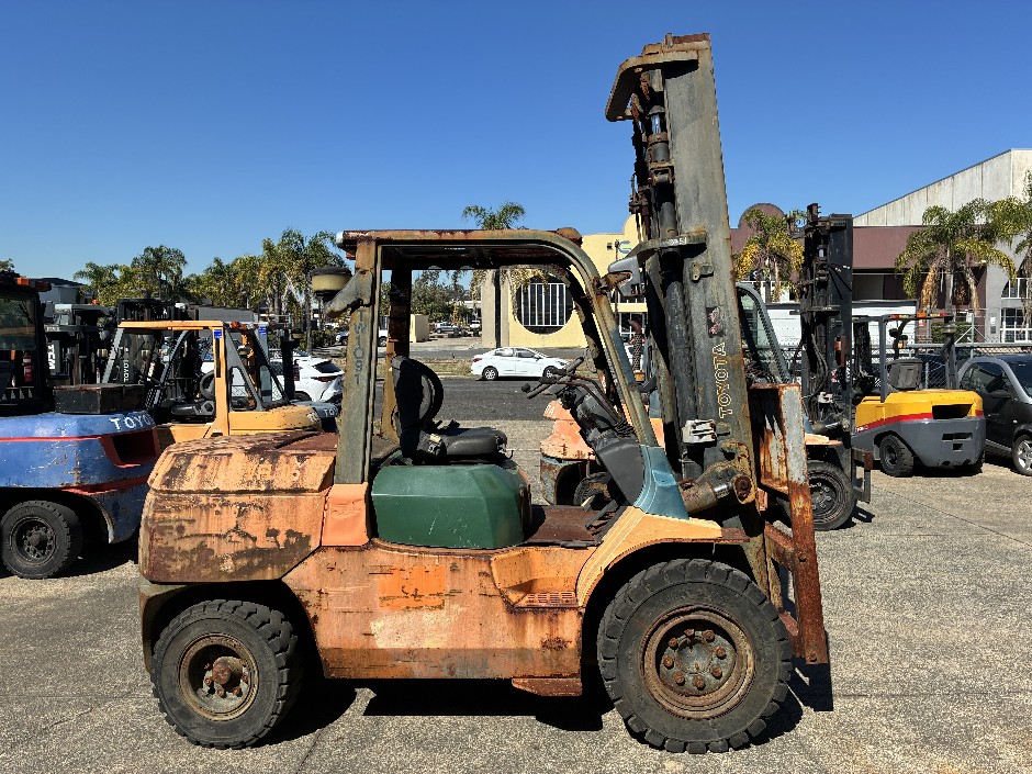 2008 Toyota 02-7FD45 Diesel