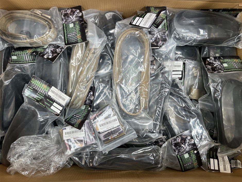 Box Of Assorted FUSION TACTICAL Military Police Riggers Belts, Medium 33-38