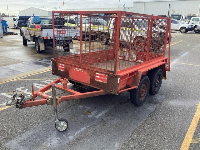 2009 U-Tow Tandem Axle Cage Trailer  Tandem Box Trailer