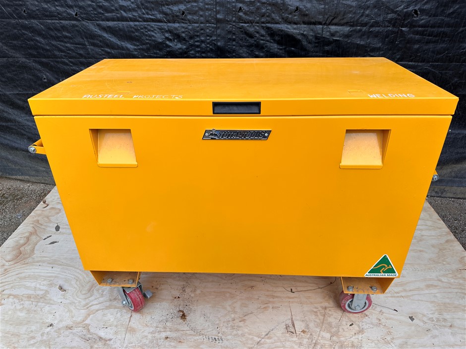 Large Site Box 1190mm  w/ Wheels