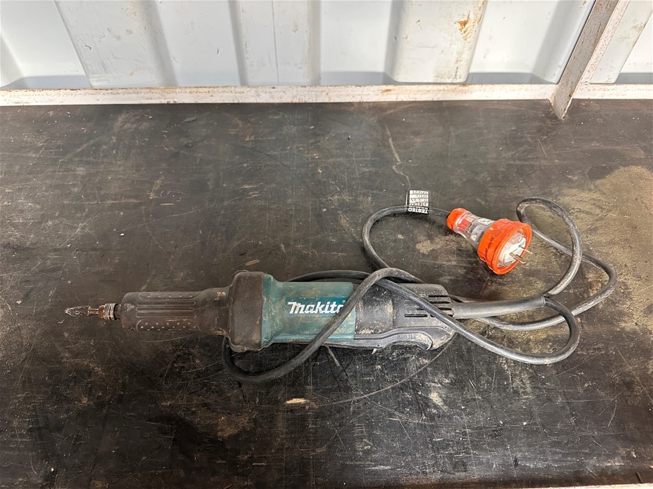 Makita Die Grinder GD0600 w/ Grinding Tool