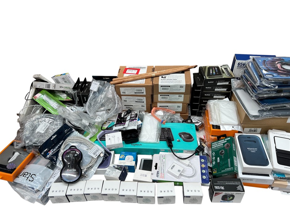 Assorted Electronics & Accessories. (Big Box) NB: Products Are Untested/Con