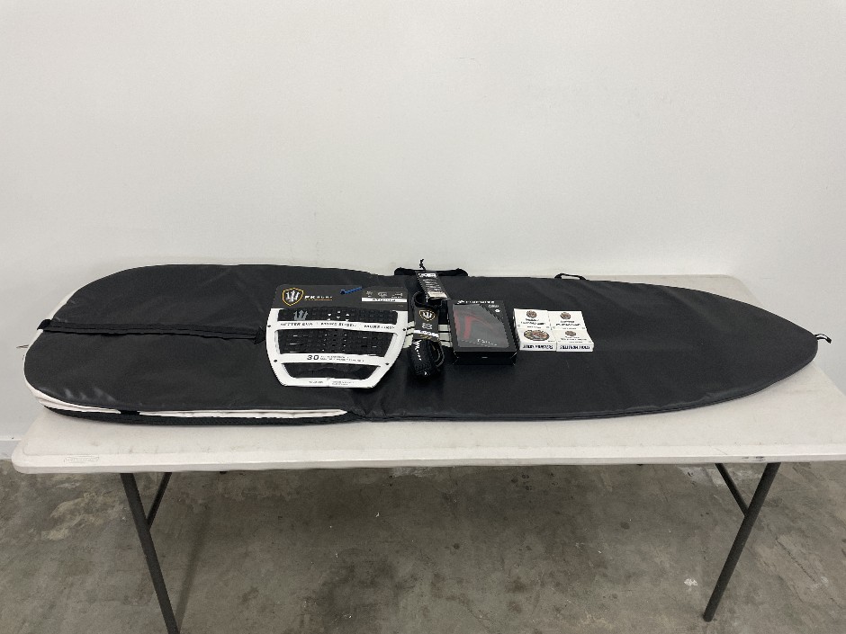 6’0” FCS Surfboard Bag and Accessories