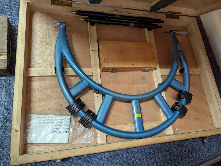 Measuremax Outside Micrometer