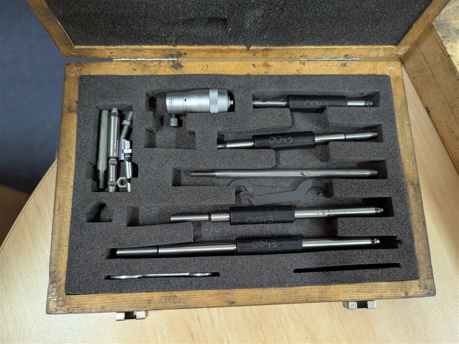 Inside Micrometer 50 to 200mm Range