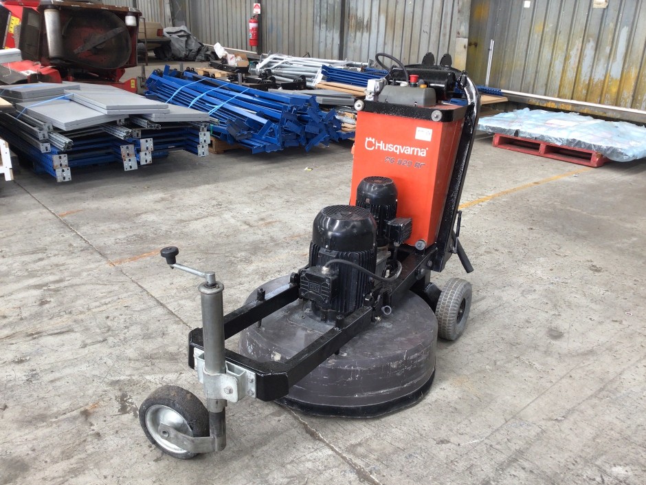 Husqvarna PG 820 RC Concrete Grinder