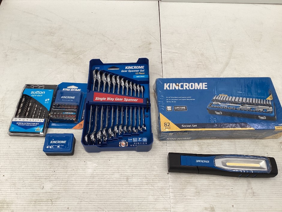 <p>Kincrome K28003 82-Piece 1/4" Drive Socket Set</p>