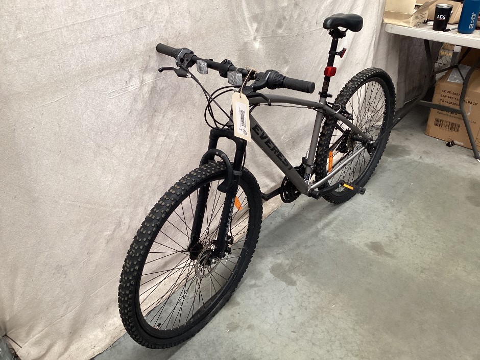 Grey/ Silver Everest Mountain Bike