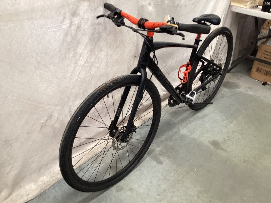 Specialized Sirrus x Mountain Bike