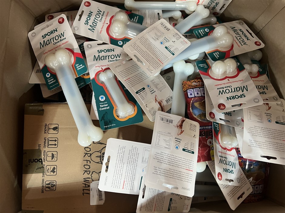 25 x Assorted Pet Products. NB: Photo as is. Some Not in Original Packaging