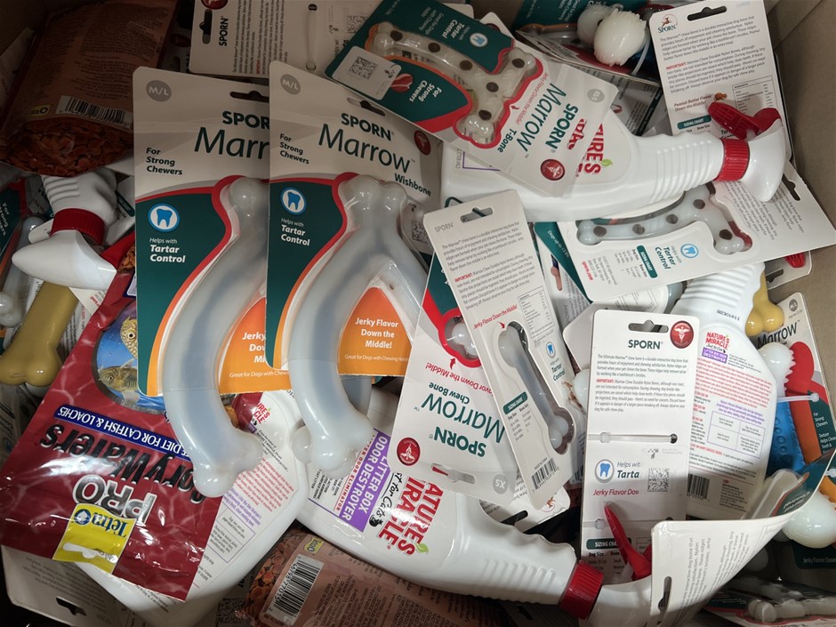 25 x Assorted Pet Products. NB: Photo as is. Some Not in Original Packaging