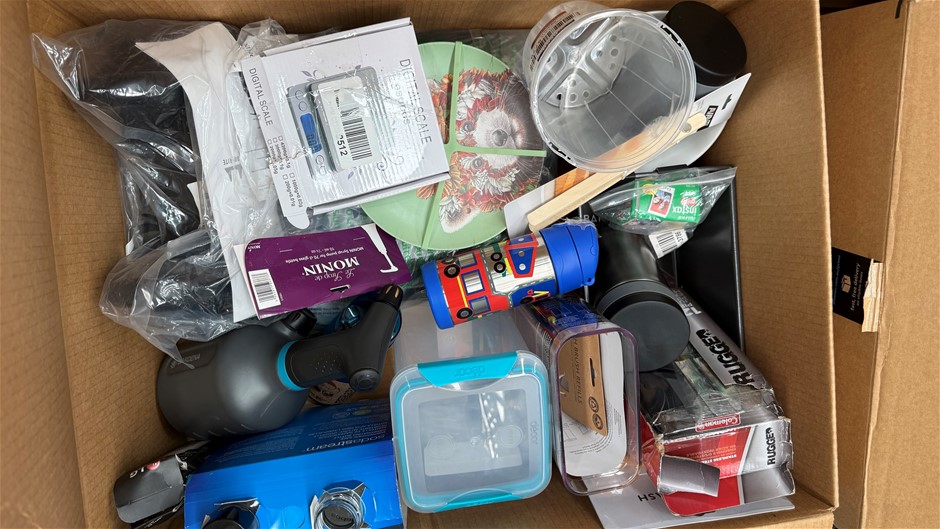 Assorted Box of Homeware/Kitchenware Items. NB: Items may not be in origina