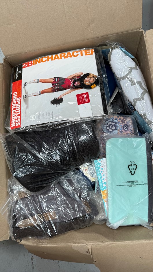 Assorted Box of Sheets/Linens etc. NB: Items may not be in original packagi