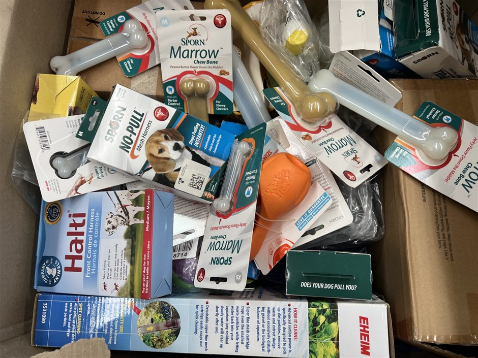 15 x Assorted Pet Products. NB: Photo as is. Some Not in Original Packaging