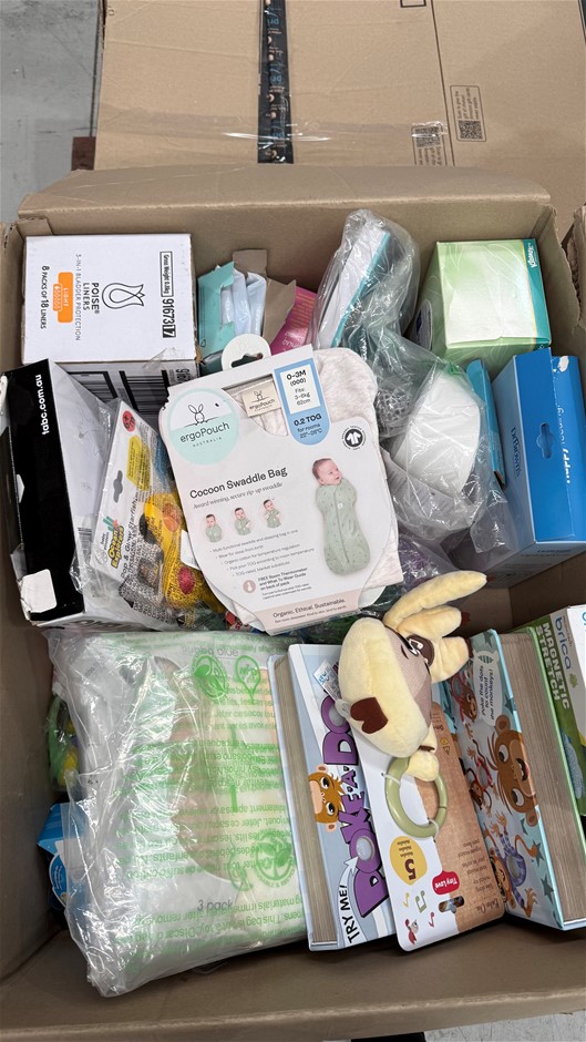 Assorted Box of Childrens/Baby Items.  NB: Items may not be in original pac