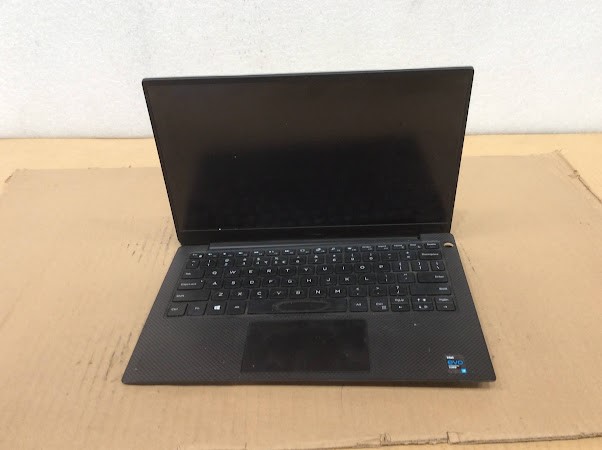 DELL XPS 13 9305 Laptop I7-1165G7 8GBRAM/256GB