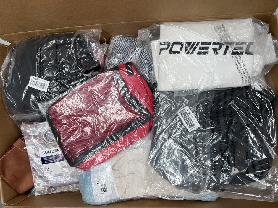 10 x Assorted Home Products; Incl. Panels, Curtains, Bag & More. NB: Photo