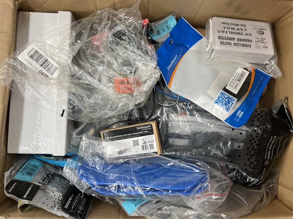 15 x Assorted Electronic Accessories; Incl. HDMI Cables, Zip Ties, Transcei