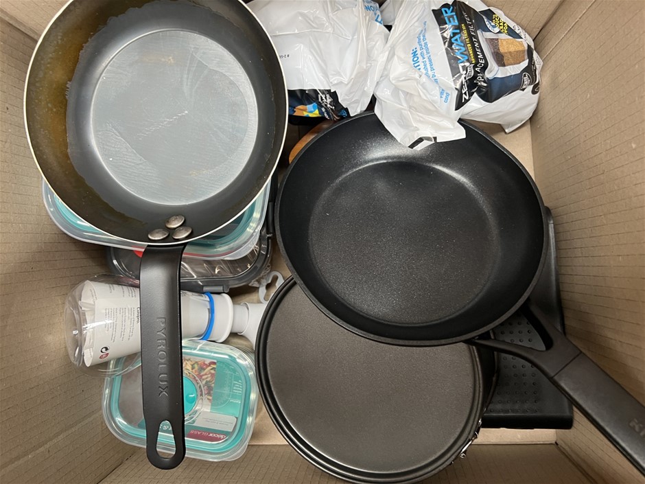 Assorted Kitchenware products. NB: Photo as is. Some Not in Original Packag