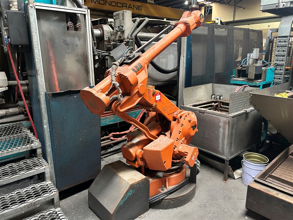 2006 ABB Robot
