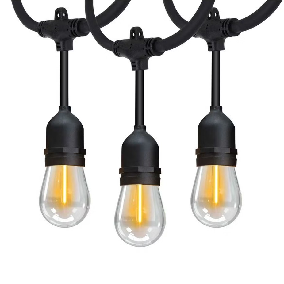 FEIT ELECTRIC LED Filament String Light Set, 14.6M. N.B: Damaged packaging.