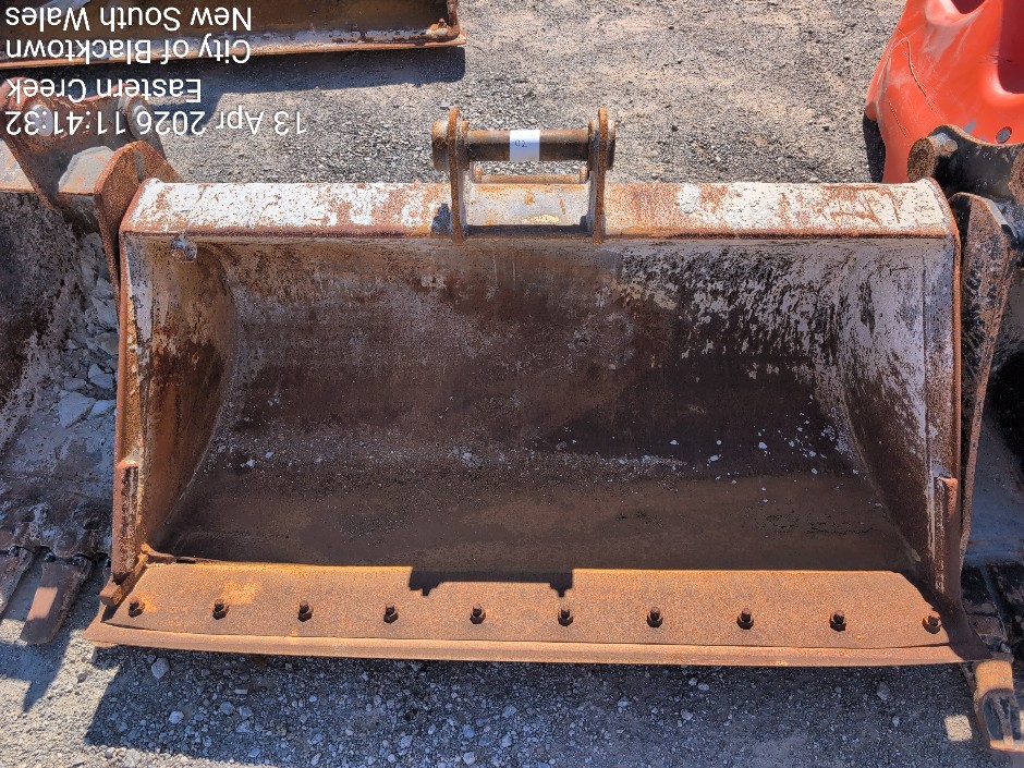 EXCAVATOR BUCKET (Site ID: 95.02)