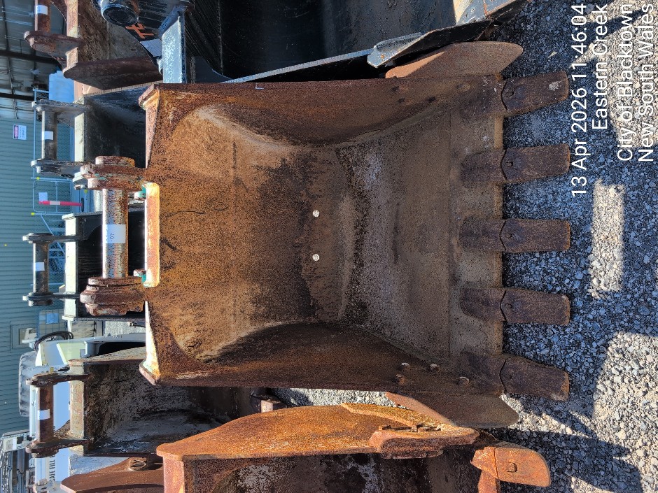 EXCAVATOR BUCKET (Site ID: 95.07)