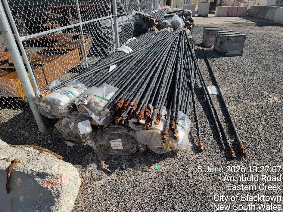 <p>STEEL DRILL RODS (Site ID: 237)</p>