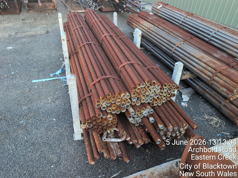 <p>STEEL DRILL RODS (Site ID: 240)</p>