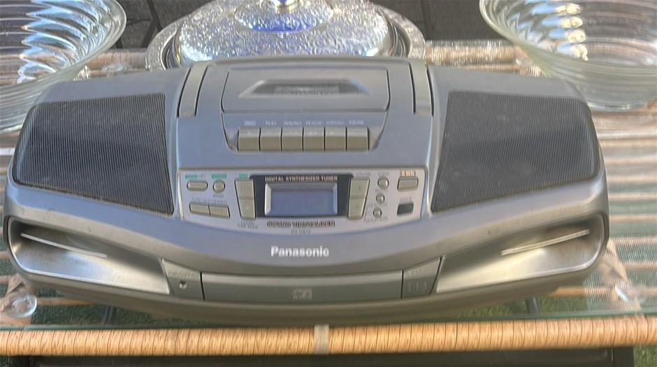 Vintage Panasonic RX-DS19 Portable Stereo Boombox