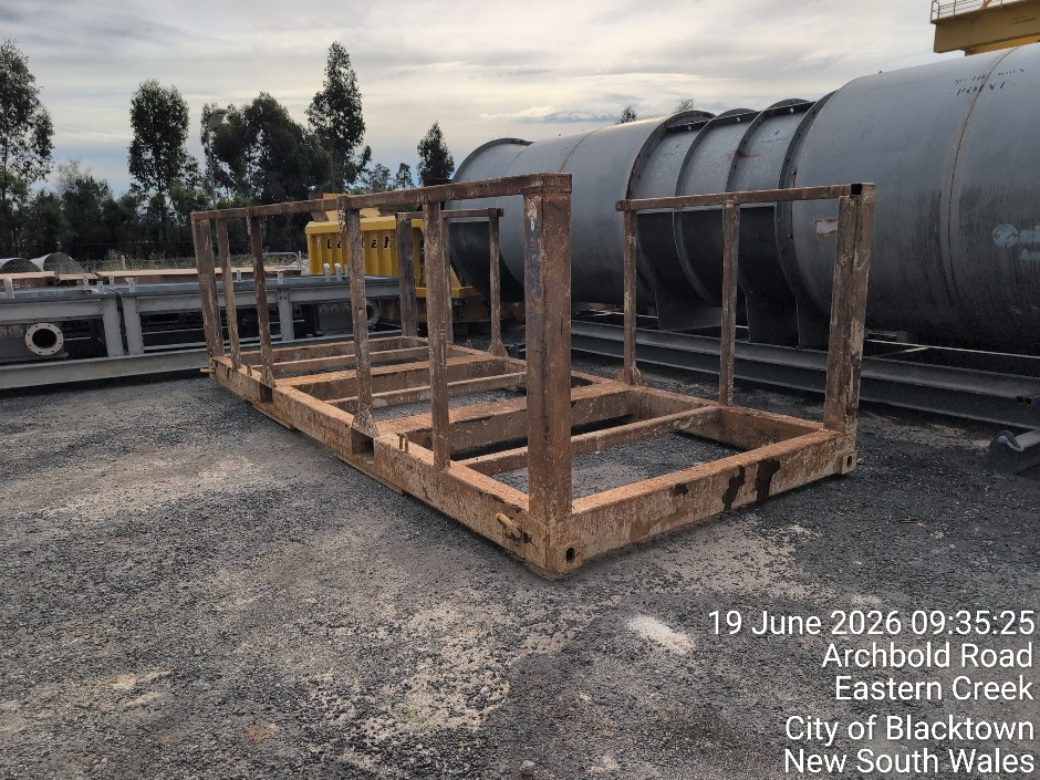 PIPE STILLAGE (Site ID: 242)