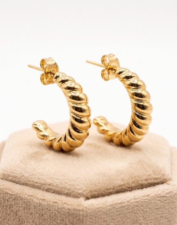 18K/Italy Gold Bonded Earring -(stamped 18K/Italy)-Warranty Quality-Bonus