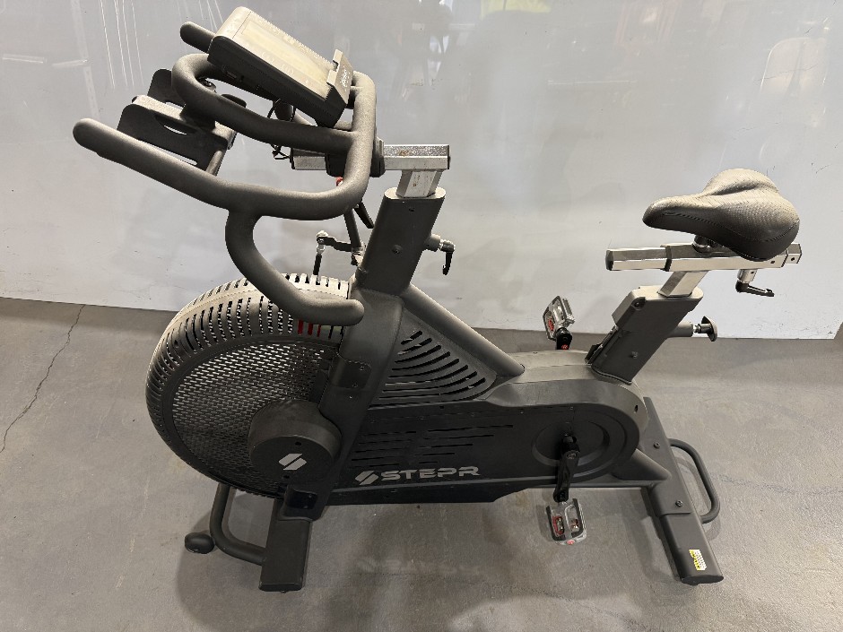High Performance indoor Exercise Bike