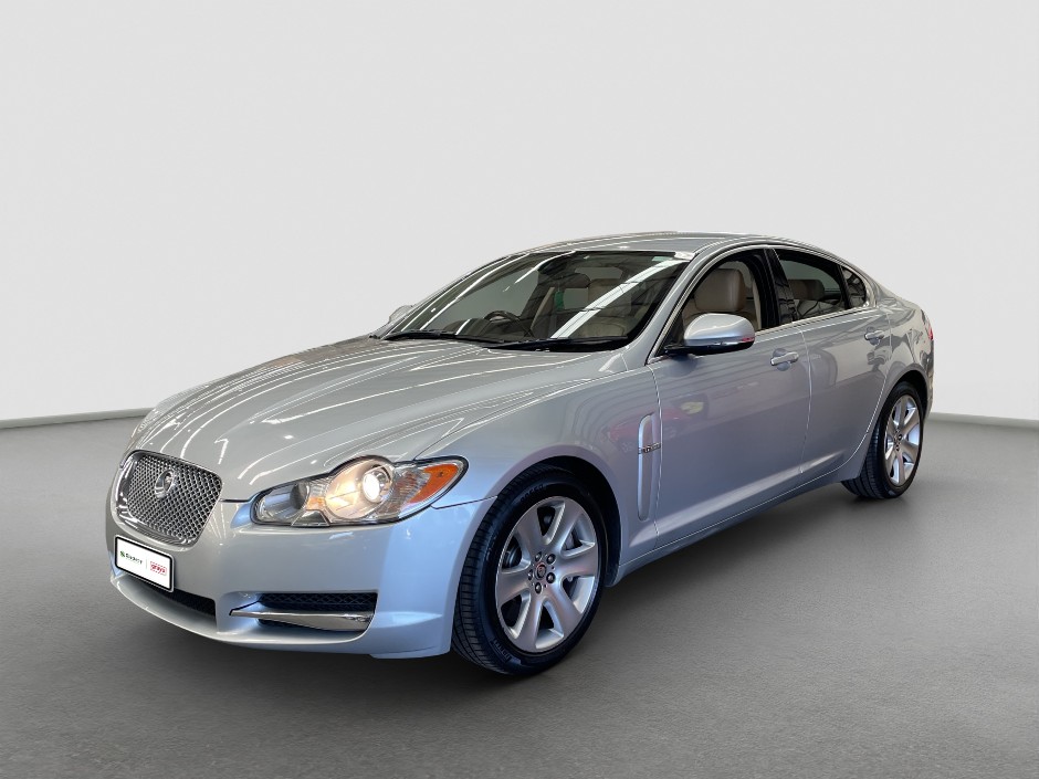 2010 Jaguar XF  Diesel