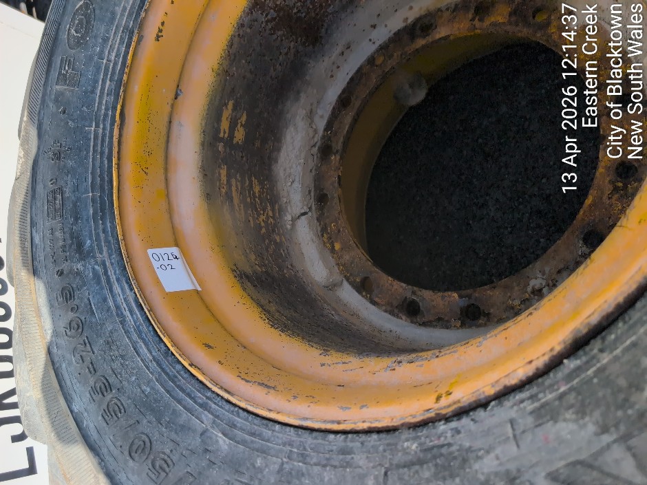 <p>WHEEL & TYRE (Site ID: 124.02)</p>