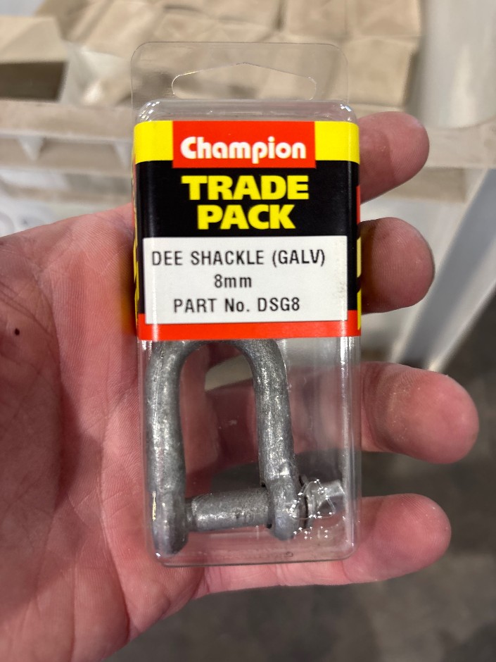 Quantity Of Champion DSG8 Dee Shackles