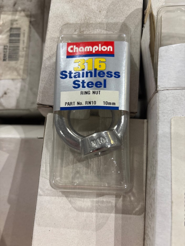 <p>Quantity Of Champion RN10 Ring Nuts</p>