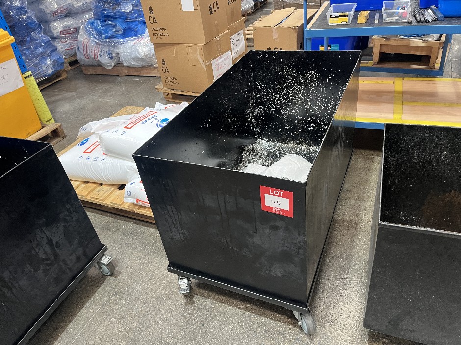 <p>Swarf Bins</p>