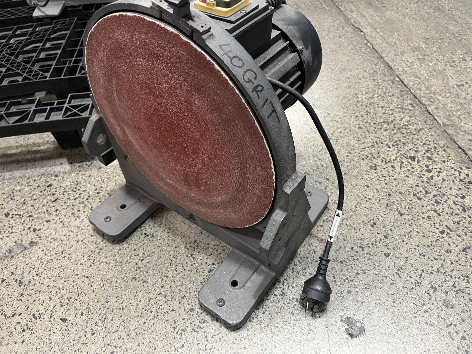 <p>Disc Sander</p>