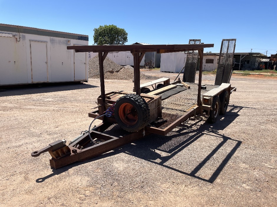1988 Premier Machinery Dual Axle