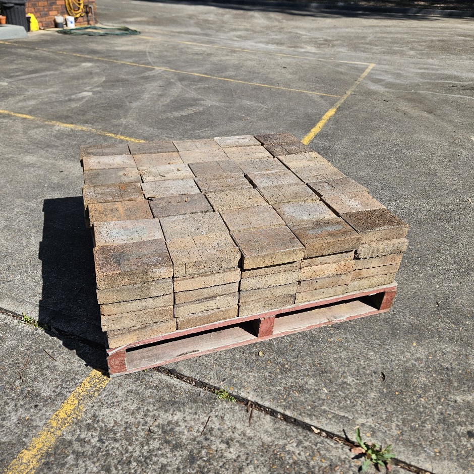 Clay Paver 230mm x 150mm Quantity 175