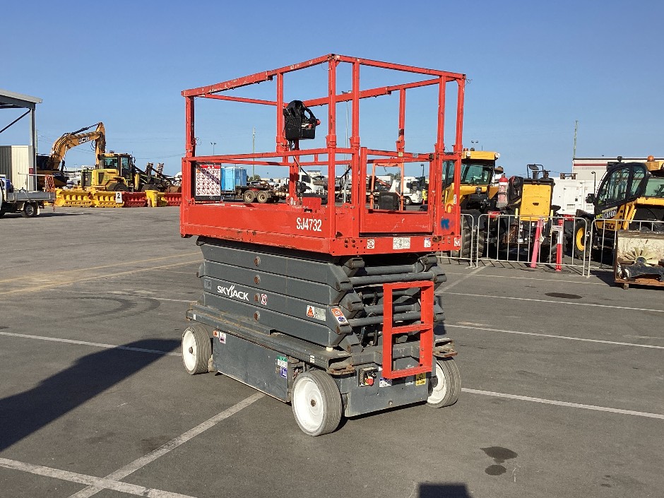 2021 Skyjack SJ4732 Scissor Lift