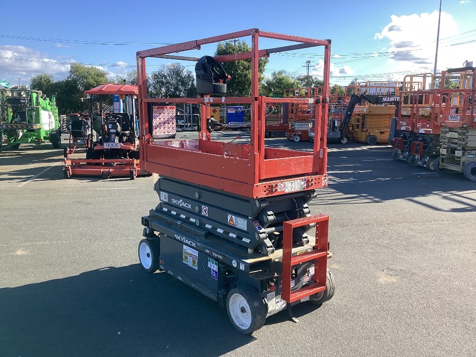 2021 Skyjack SJ3219 Electric Scissor Lift