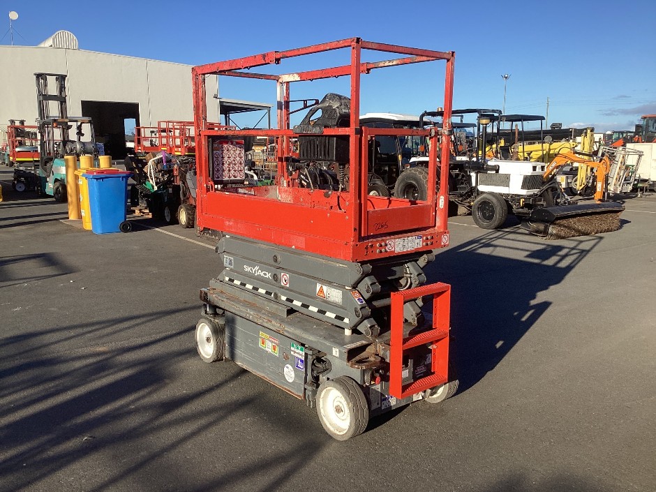 2021 SkyJack SJ3219 Electric Scissor Lift