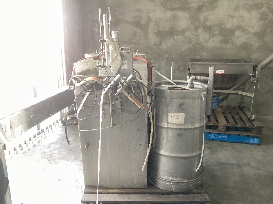 <p>Hunter Filler Machine</p>