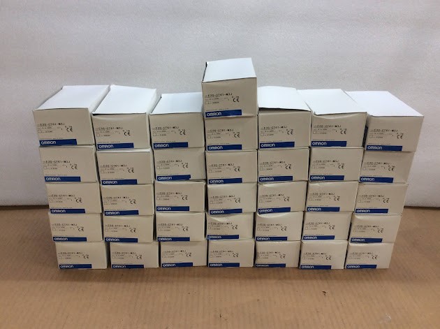 Omron E3S-CT61-D-M3J/E3S-CT61-L-M3J Photoelectric Sensor - New (Lot of 36)