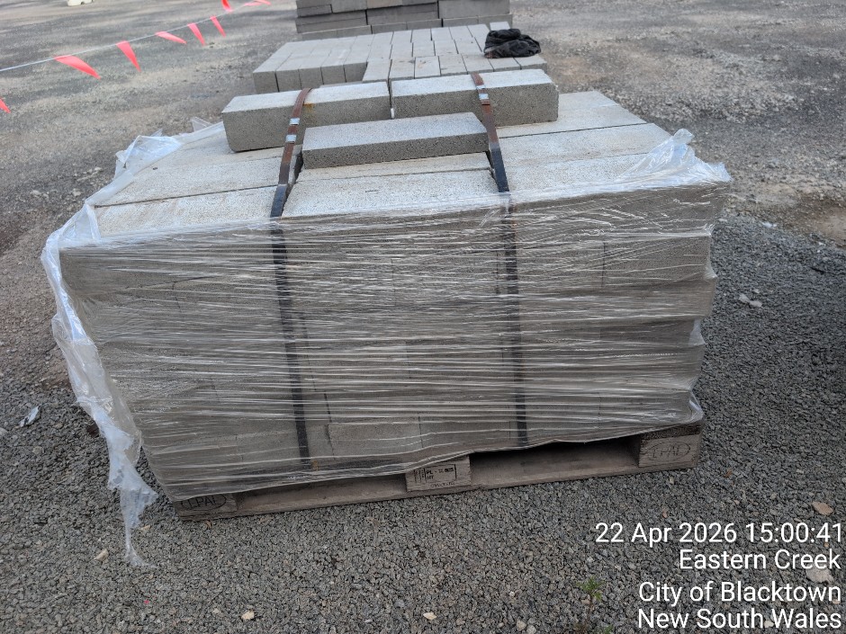 CONCRETE BLOCKS - SMALL (Site ID: 162)