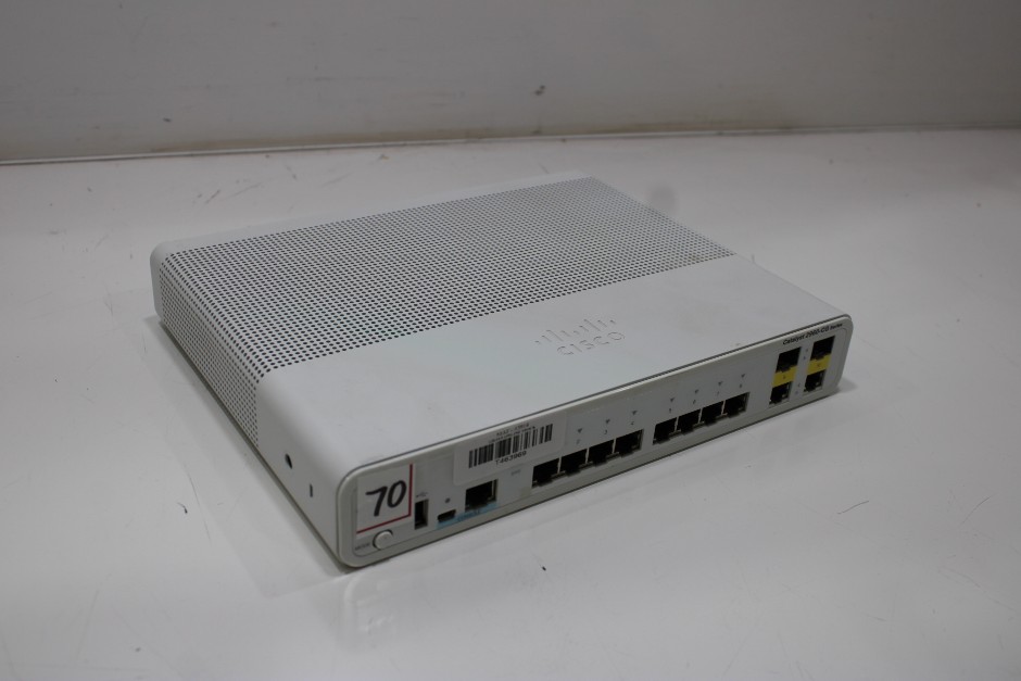 <p>CISCO CATALYST 2960-CG WS-C2960CG-8TC-L V03</p>