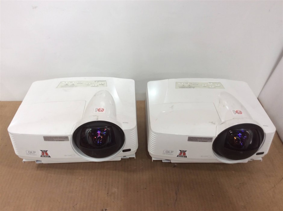 Mitsubishi WD390U-EST(M) DLP Ultra Short Throw Projector (Lot of 2)