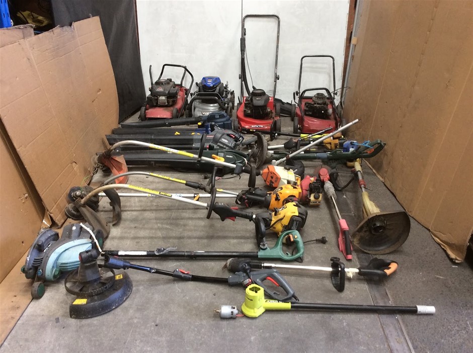 Mixed Brand Lawn Mowers, Brush Cutters, Line Trimmers & Garden Power Tools